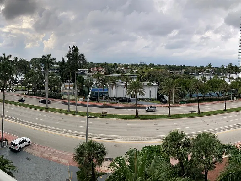 5401 Collins Ave #320 — Photo 53