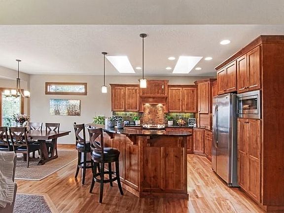 5th image of 5814 S Laurelcrest Ct