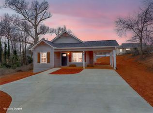 602 S Stribling St, Seneca, SC 29678