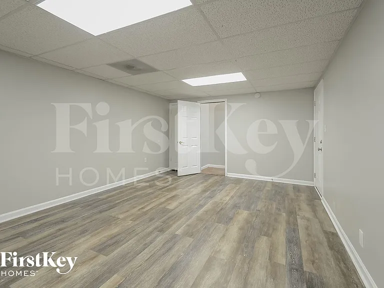 3129 Cedarbrook Ln — Photo 12