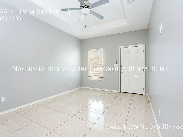 244 E 18th St #4 — Photo 5