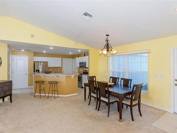 5th image of 420 NE 25th St