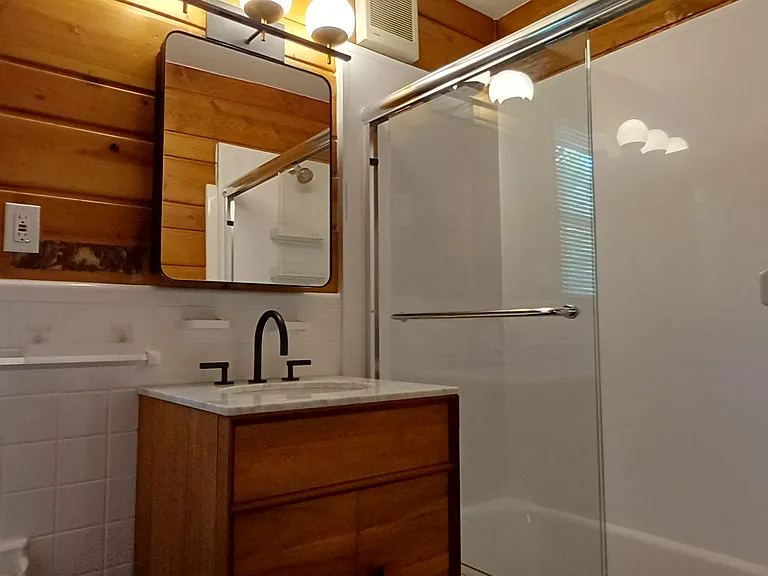 1st floor full bath.