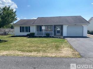 278 Village Blvd, Mifflintown, PA 17059