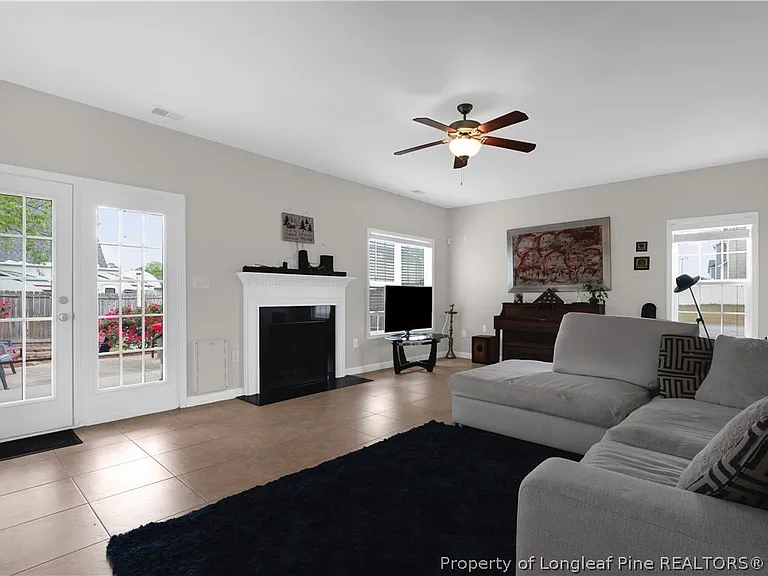 1500 Seabiscuit Dr — Photo 8