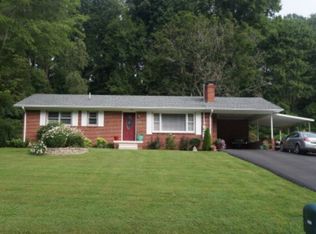 19189 Mercedes Dr, Abingdon, VA 24210