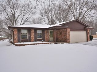 1800 Hemit Ave, Waukesha, WI