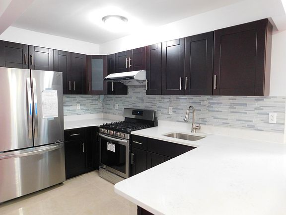 3rd image of 3803 149th St Floor 3