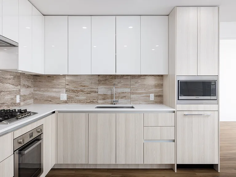 1888 Gilmore Ave #3605 — Photo 6