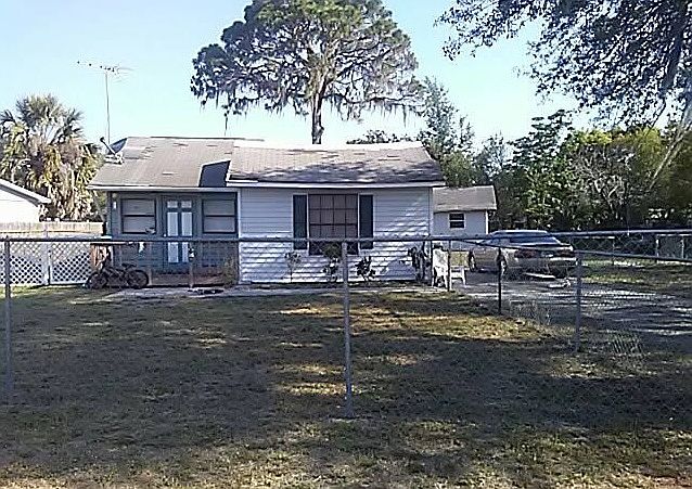 1st image of 2226 Weber St