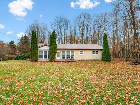 2002 Stoystown Rd, Friedens, PA 15541