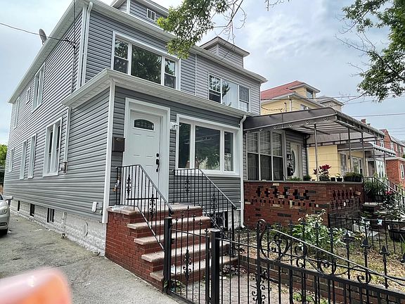 2nd image of 1551 E 54th St #1