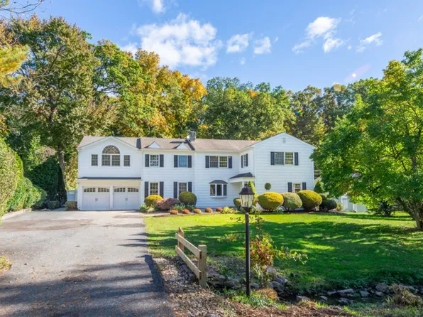 81 Harter Rd, Morris Twp., NJ 07960