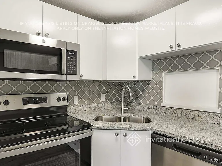11796 104th St — Photo 12