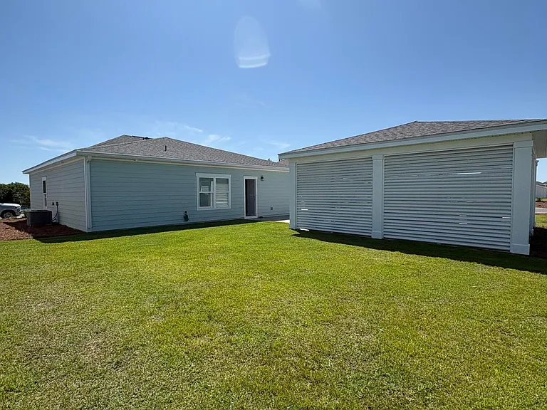 2413 Rushes Ave — Photo 21