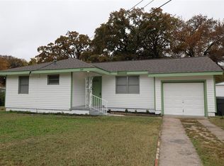 1319 Memory Ln, Dallas, TX 75217