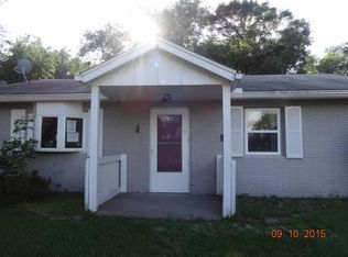212 S 7th St, Edwardsville, KS 66111