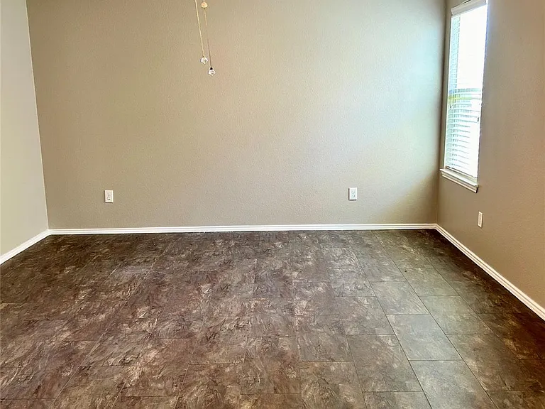 7005 Welshman Dr — Photo 7