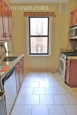 Rented by Corcoran | media 13