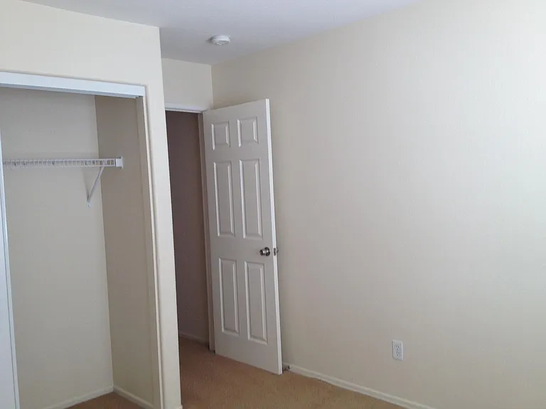 15015 Lexington St — Photo 11