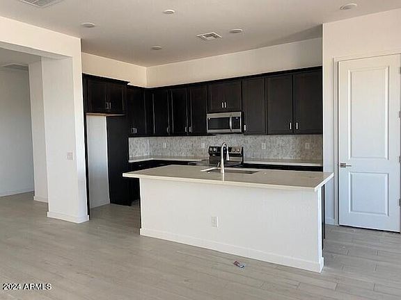 4th image of 31528 N HAYWEATHER Lane