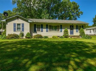 960 Shadybrook Dr, Akron, OH 44312