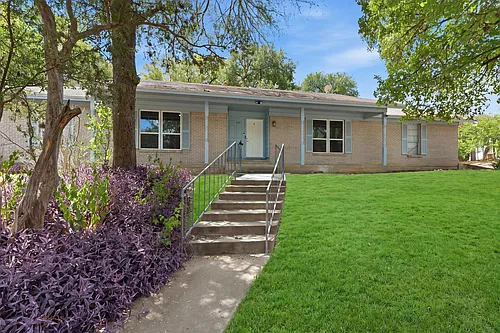 6108 Cherrylawn Cir Photo 1