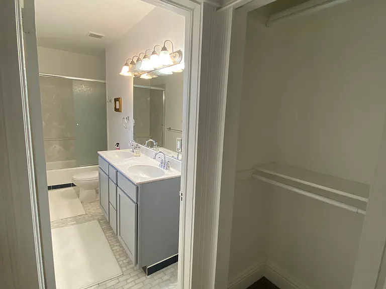 706 W Pikes Peak Ave #2S — Photo 8