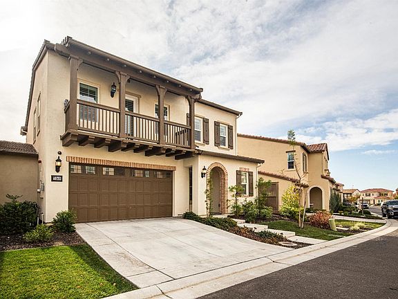 3rd image of 7548 Pesaro Dr