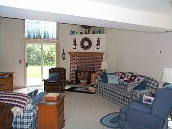 3rd image of 39530 N Bishop Ct