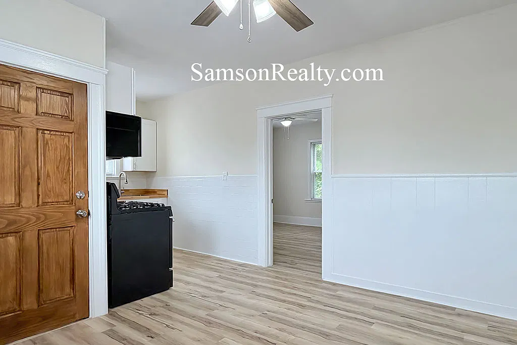 3 bed, $2,450 — Photo 3