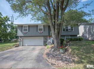 3222 Bloomington Rd, East Peoria, IL 61611