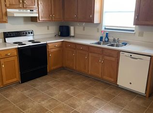 507 Streck Ln #A, Warrensburg, MO 64093