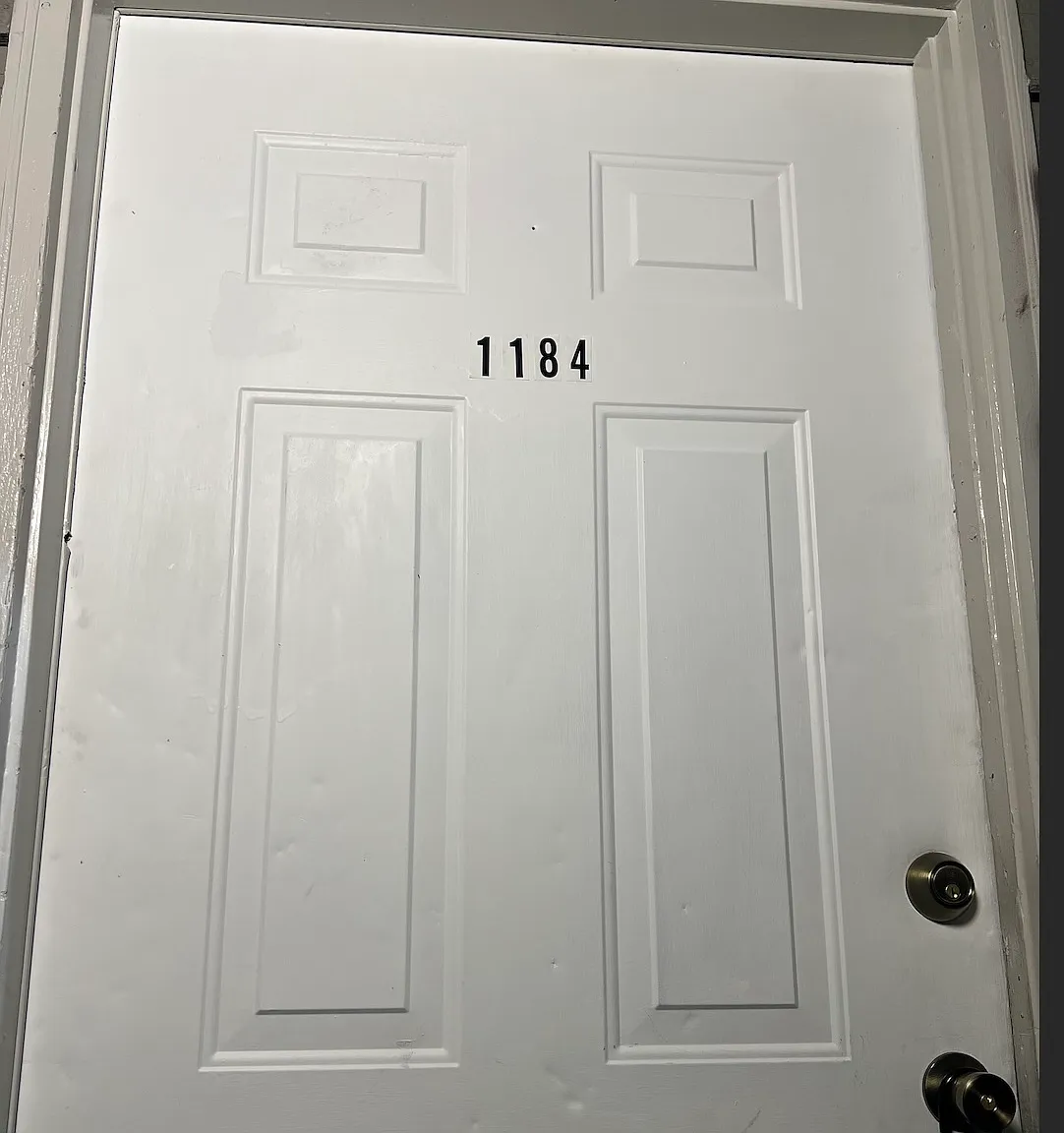 2 bed, 1112 sqft, $1,750 — Photo 2