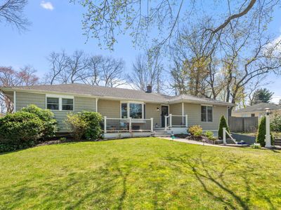 1426 Townline Road, Nesconset, NY, 11767