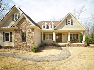 5209 Laurel Cir, Gainesville, GA 30506