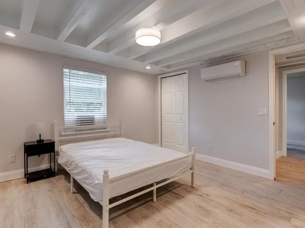 (undisclosed Address), Eustis, FL 32726