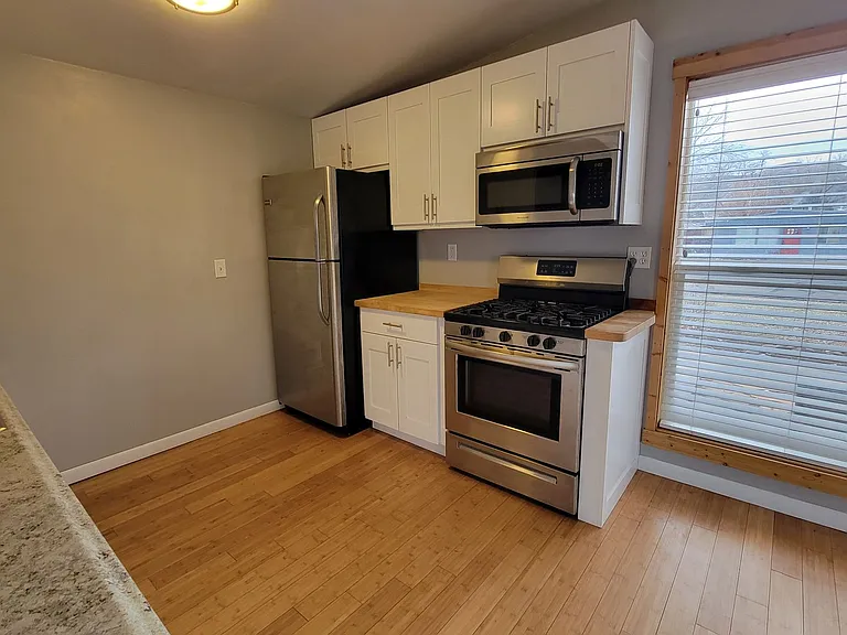 724 Westwood Ave — Photo 5