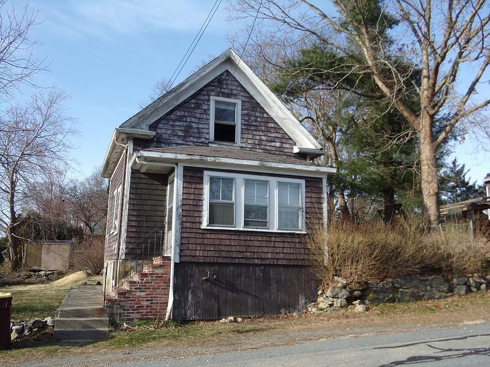 2nd image of 29 Cleveland St