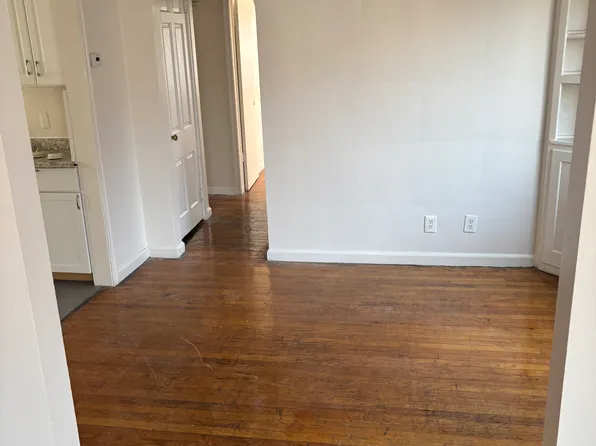 16861 Gilchrist St, Detroit, MI 48235