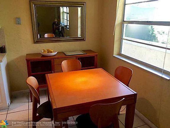 4th image of 3421 NE 15th Ave APT 6