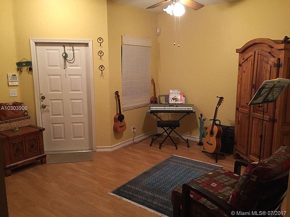3rd image of 16847 SW 1st Pl