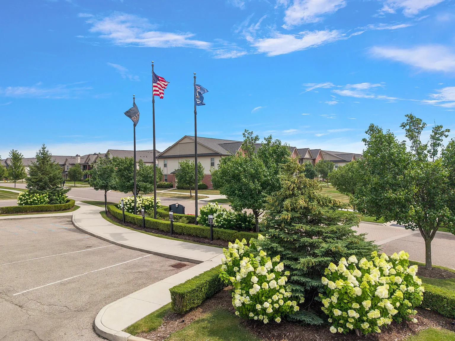 Montclair at Partridge Creek — Photo 1