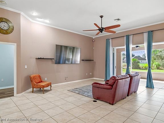 5th image of 5080 Strafford Oaks Dr