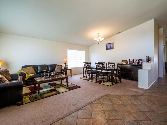 2nd image of 36605 Roosevelt Dr