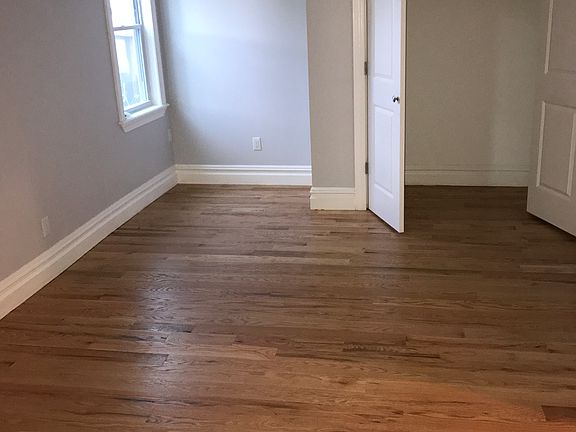 5th image of 10484 164th St