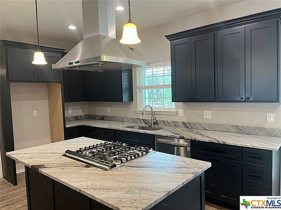 5th image of 1240 Yaupon Dr