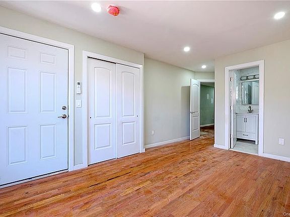 3rd image of 3416 Bailey Pl #1