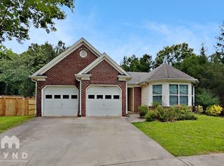 2494 Miller Oaks Cir, Decatur, GA 30035