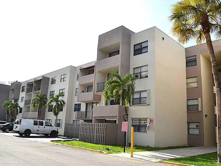 8004 SW 149th Ave #C109 — Photo 1